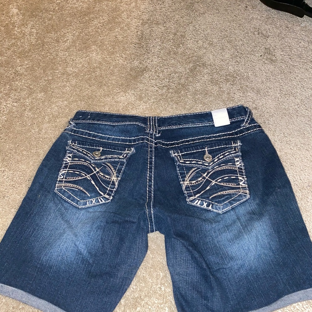 maurice size 5/6 shorts